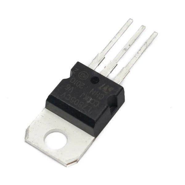 LM7805 7805 5V Voltage Regulator IC.